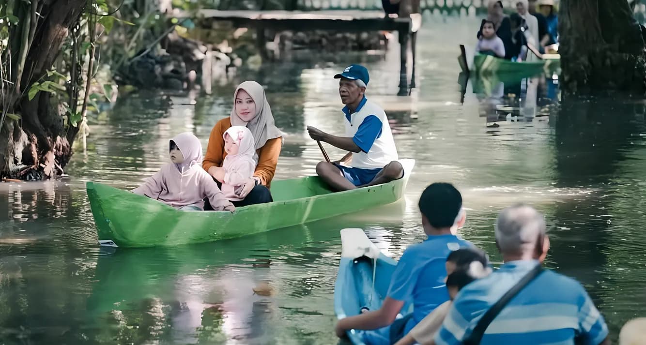 Transaksi non-rupiah dengan koin kepeng di Pasar Kebbun Sumenep